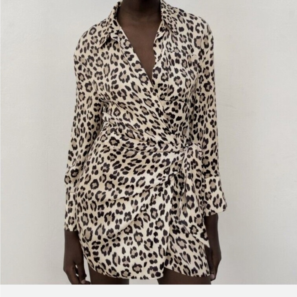 Zara Mini Leopard Print Wrap Dress Bloggers Fac